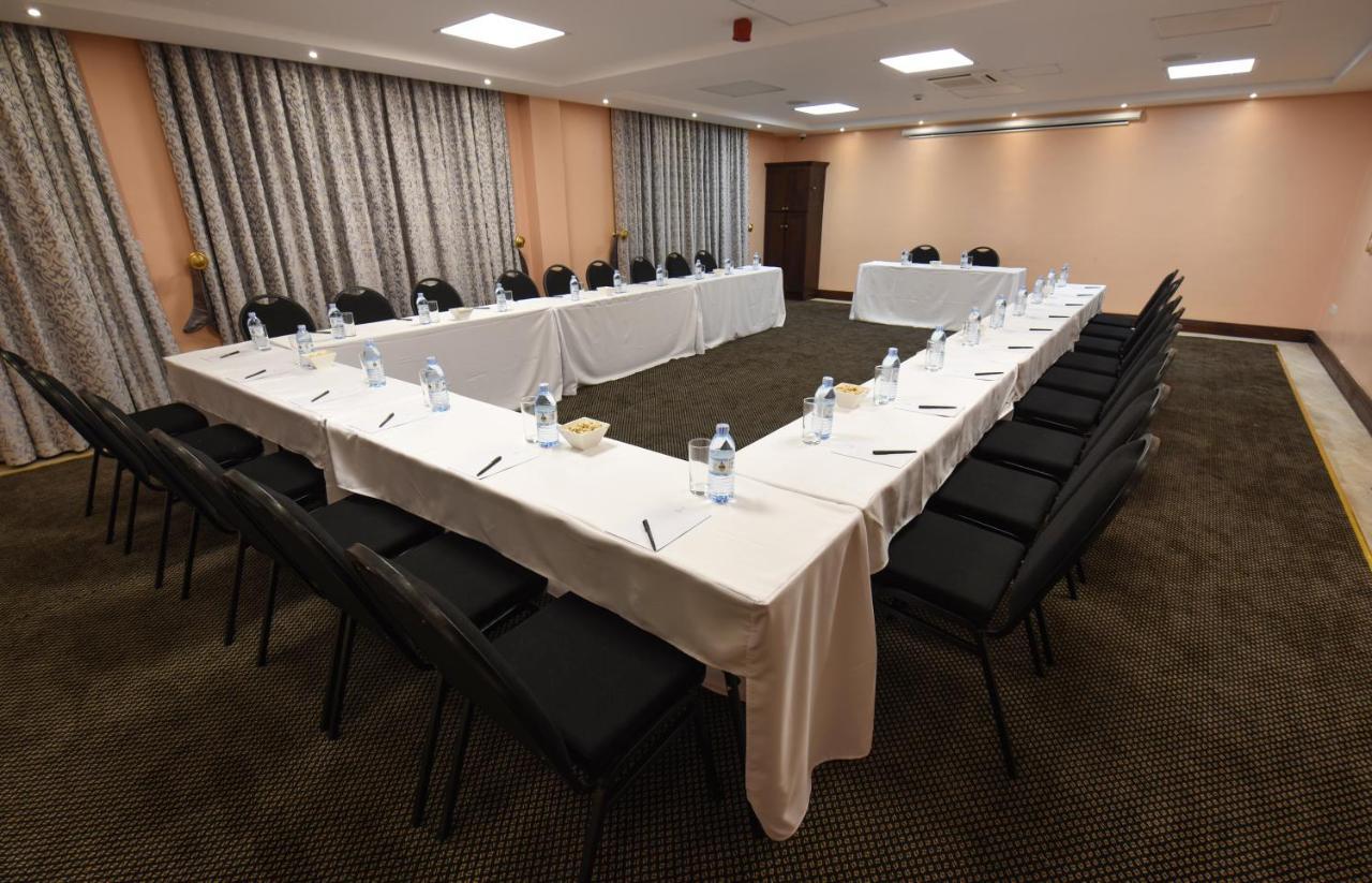 Casa Solada Hotel カンパラ エクステリア 写真