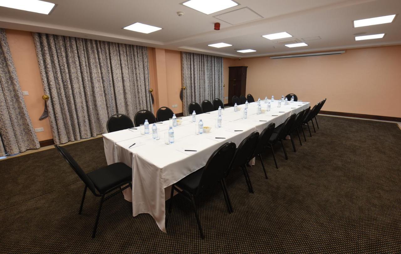 Casa Solada Hotel カンパラ エクステリア 写真